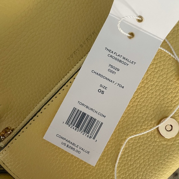 New Tory Burch 🎉 set - Picture 6 of 8